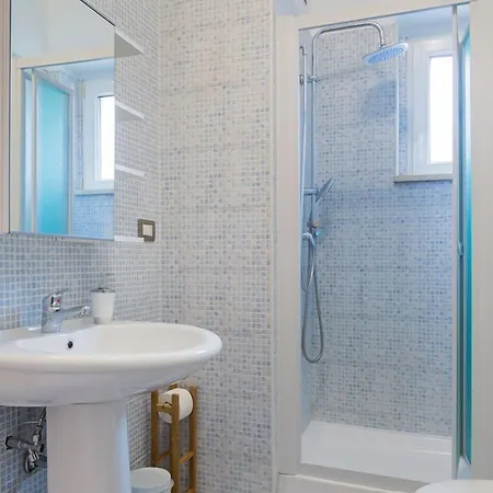 Donna Gina Bed & Breakfast 3*