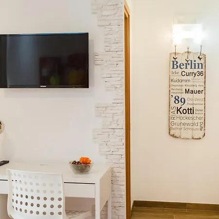 Bed & Breakfast Donna Gina 3*