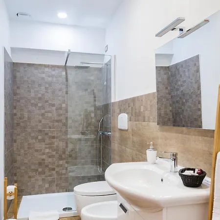 Donna Gina Bed & Breakfast 3*