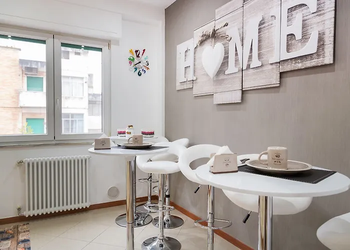 فندق مبيت وإفطار Donna Gina ماتيرا