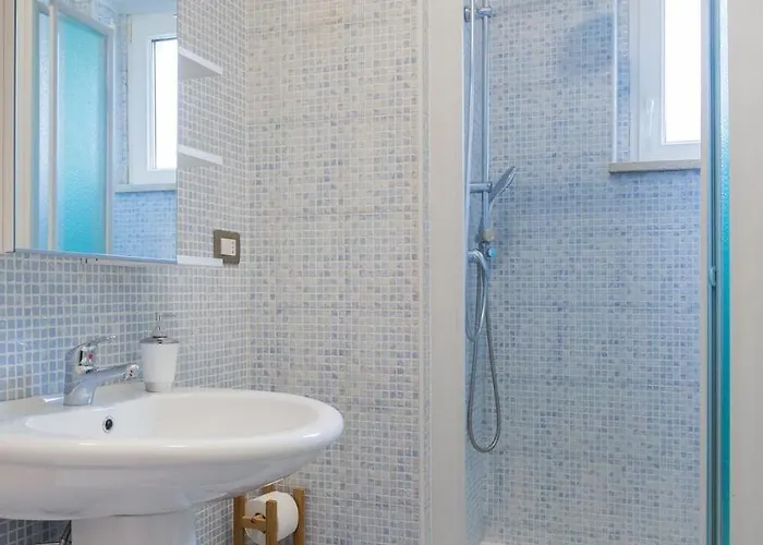 فندق مبيت وإفطار Donna Gina